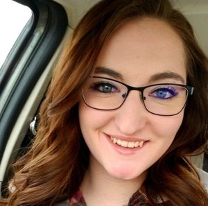 Meet your Posher, Lexi